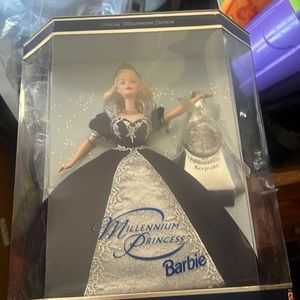 Millennium princess Barbie special addition 1999